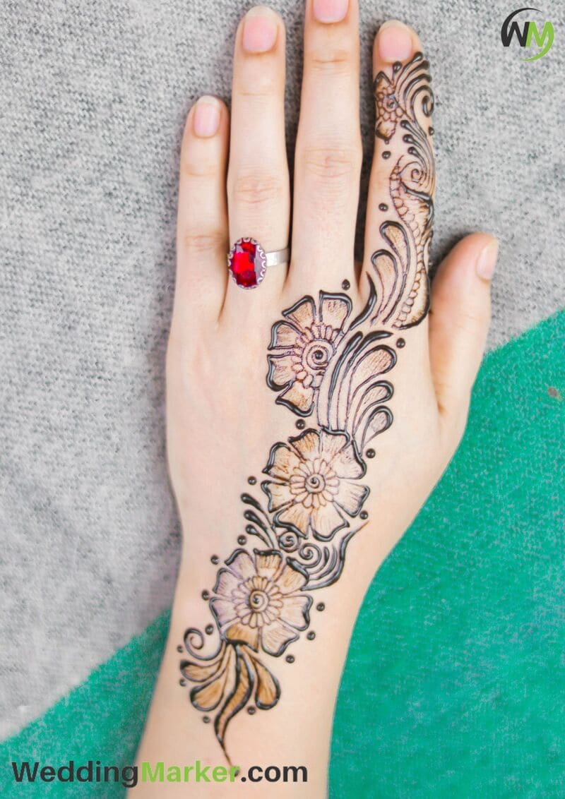 simple arabic mehndi design 21