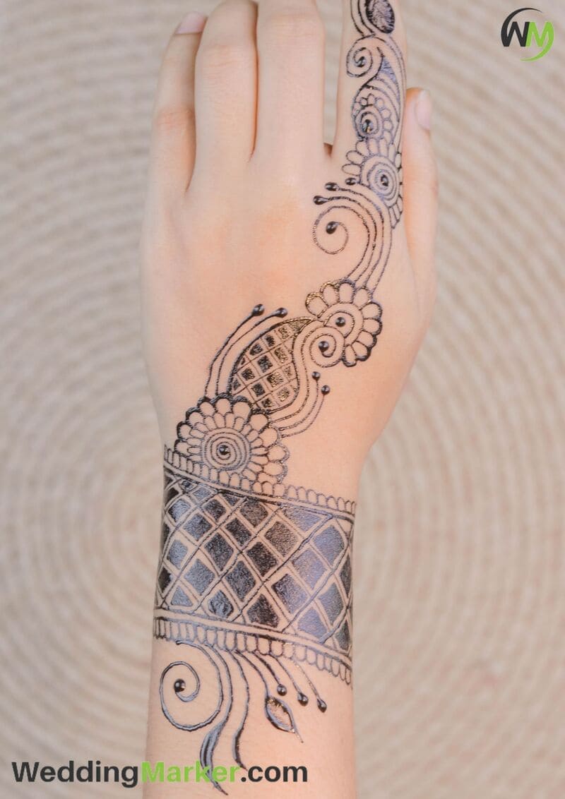 simple arabic mehndi design 8