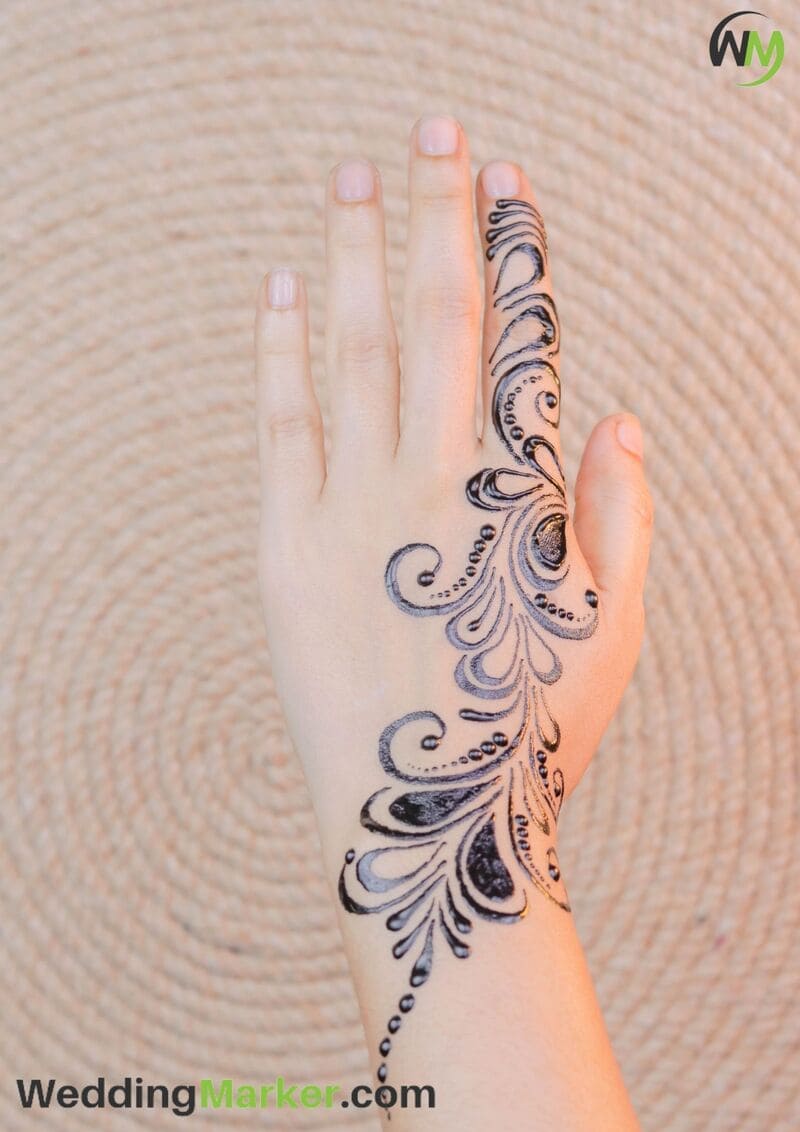 simple arabic mehndi design 9