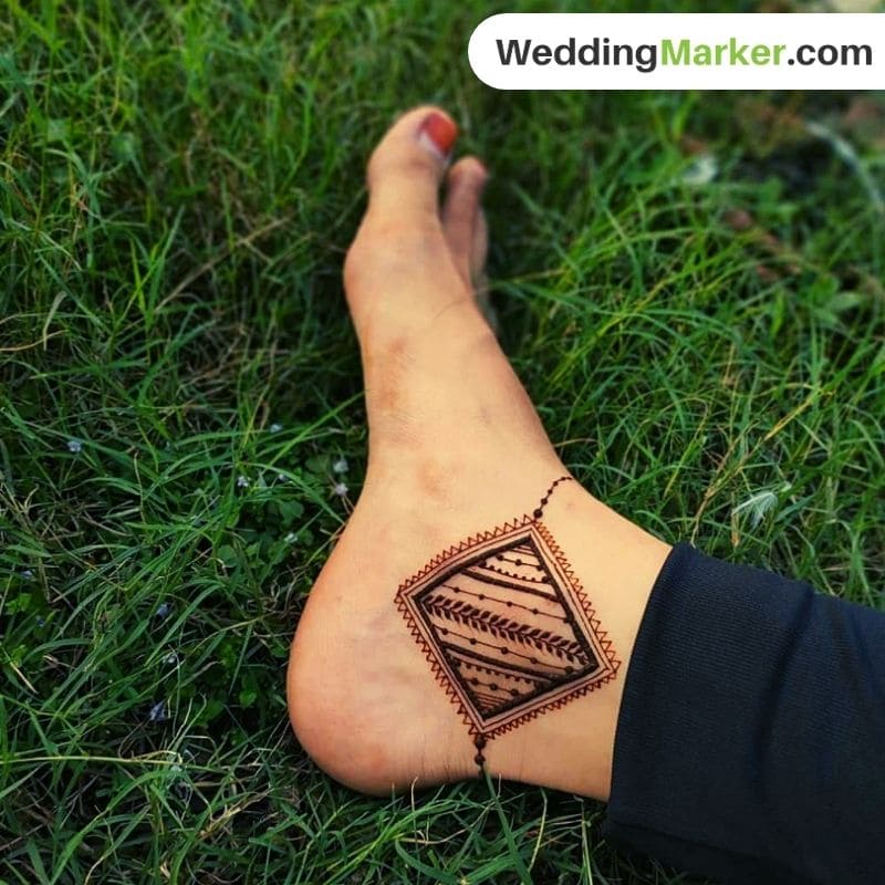 Foot decorated with henna | Henna or mehndi is not a tattoo … | Flickr