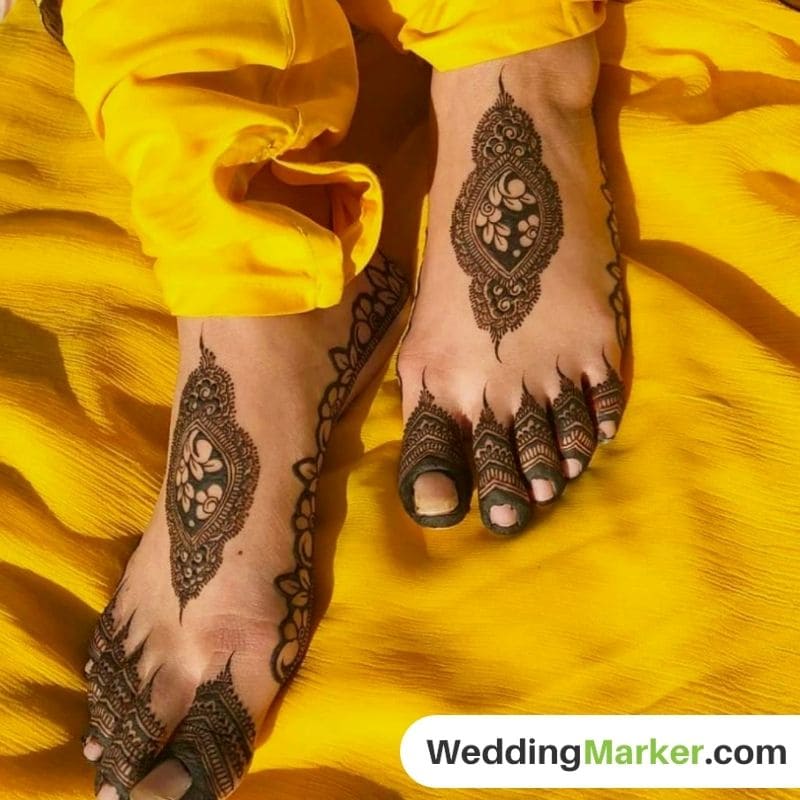 simple mehndi designs for feet
