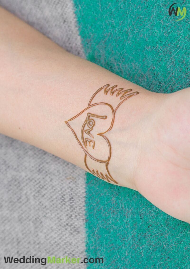 simple mehndi designs for wrist 21